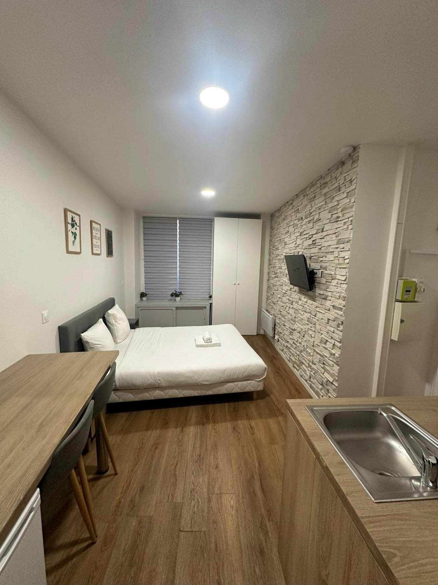 Parisian Art Retreat: Charming Flat Near Modern Museums Apartment Exterior photo